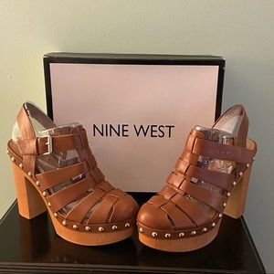 Ladies Nine West platform sandals